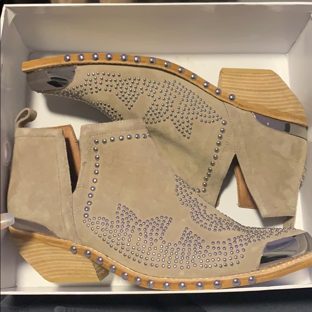 Jeffrey Campbell Oxnard St bootie